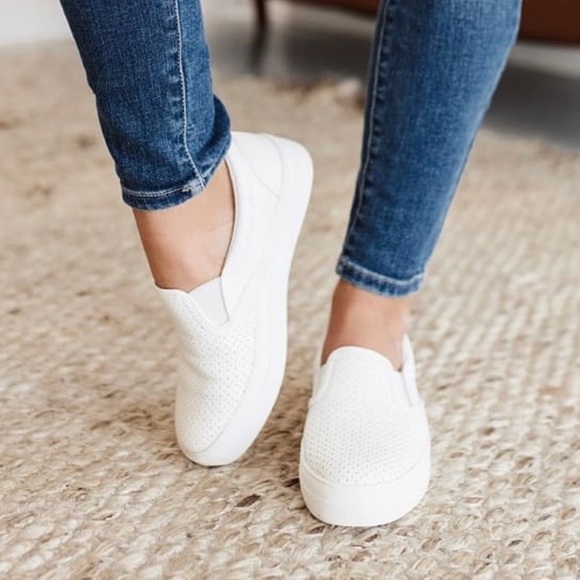 RELISTED UNDER FLATS & LOAFERS Perforated Slip-On Sneakers - Picture 2 of 12